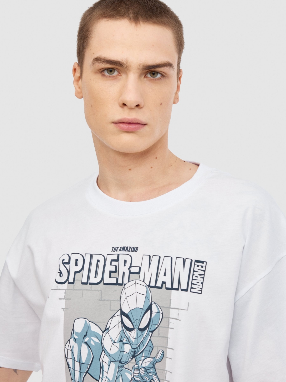 Oversize Spiderman T-shirt white detail view