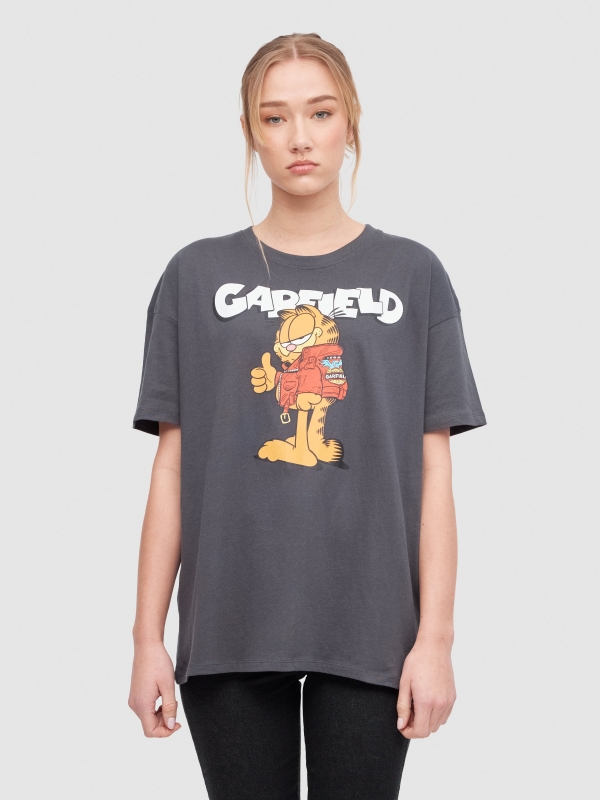 Camiseta oversize Garfield gris oscuro vista media frontal