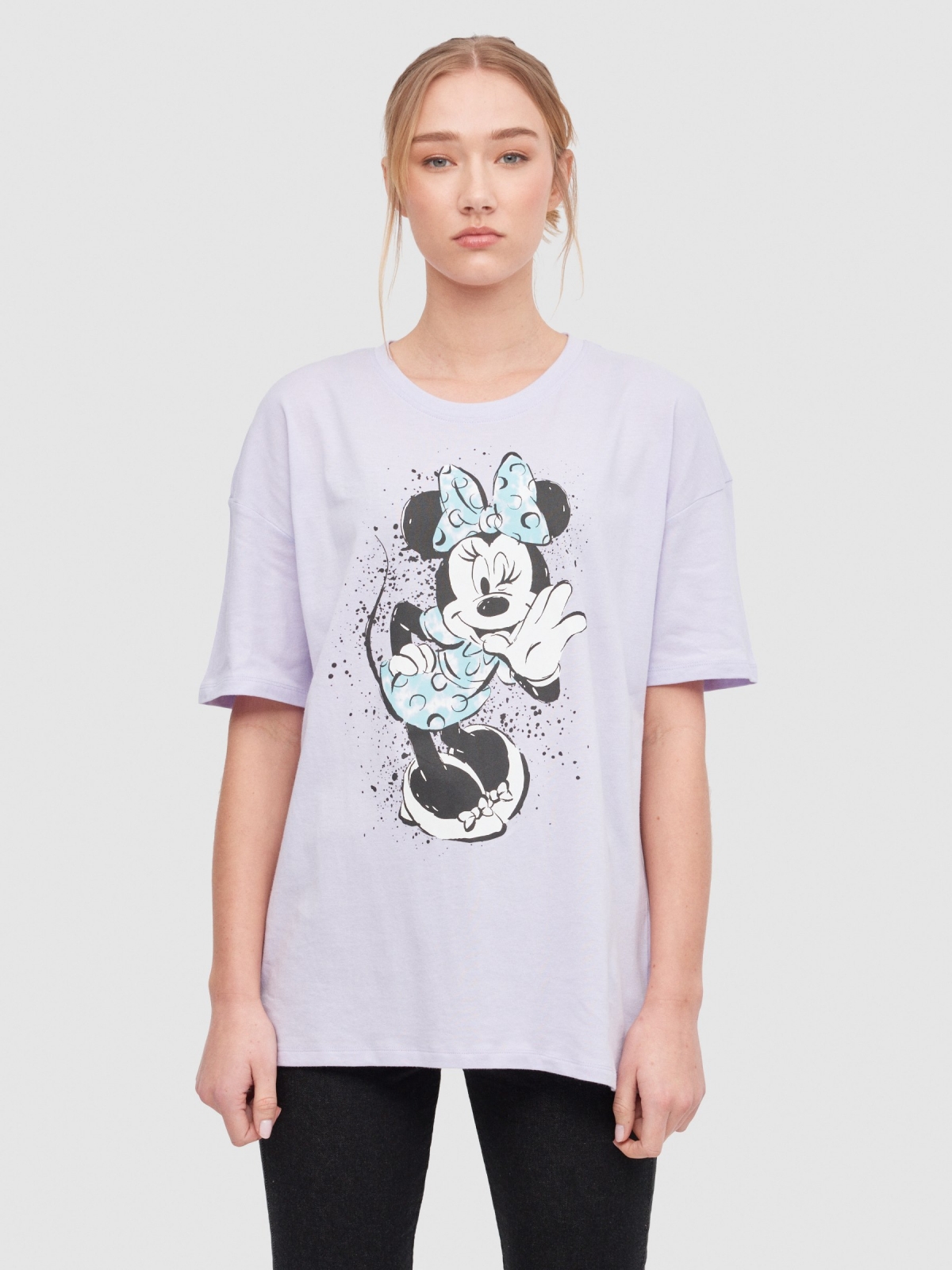Camiseta oversize Minnie Mouse lila vista media frontal
