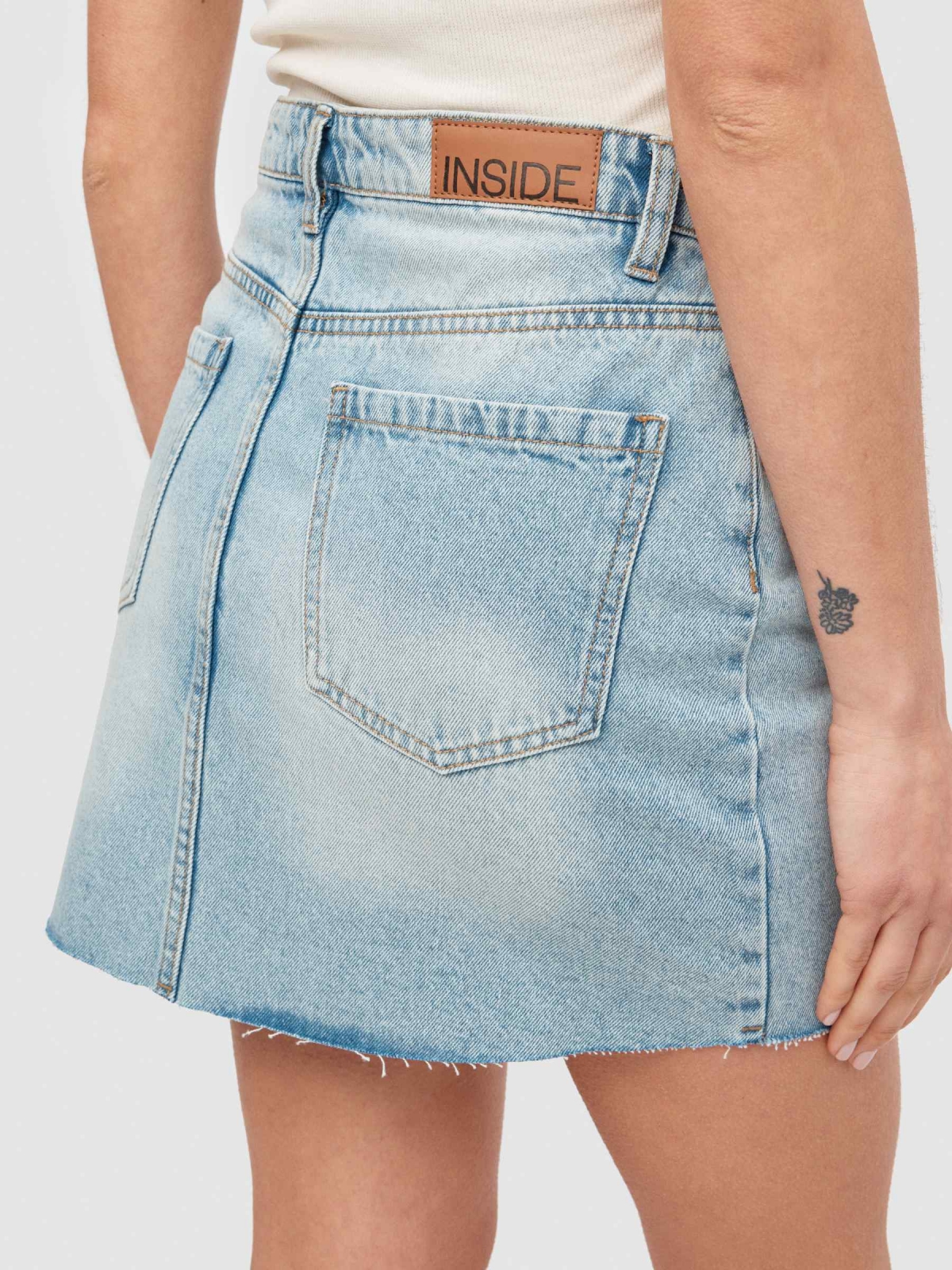 Classic denim mini skirt light blue detail view