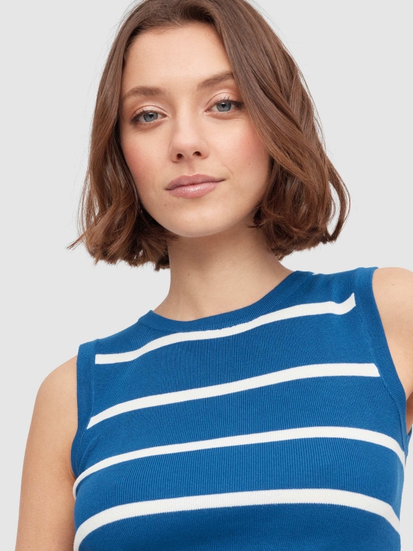 Striped top electric blue detail view
