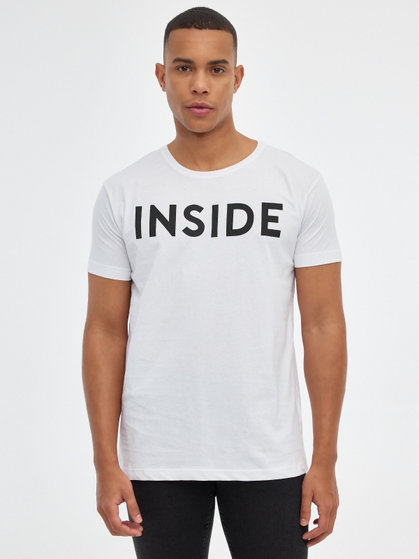 T-shirt básica "INSIDE branco vista meia frontal