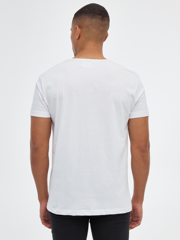T-shirt básica "INSIDE branco vista meia traseira