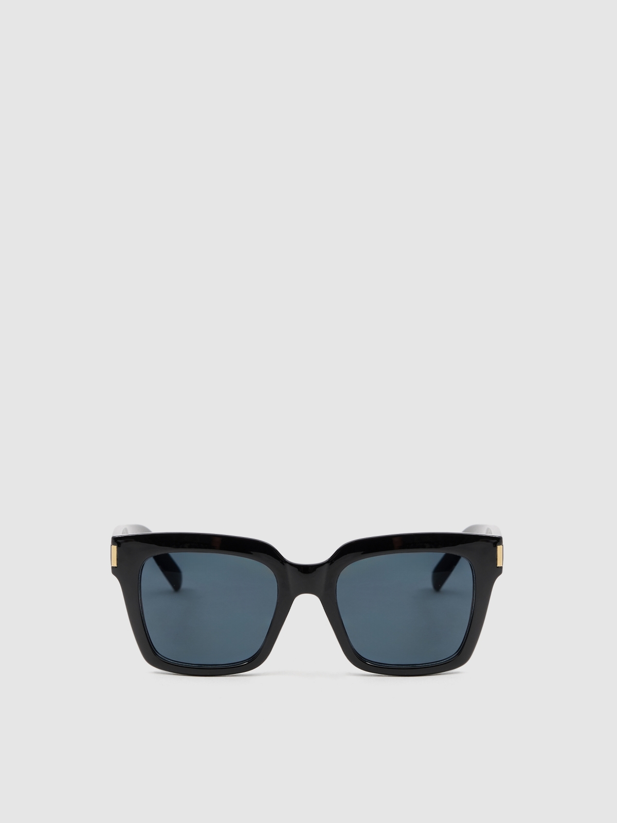 Square sunglasses black