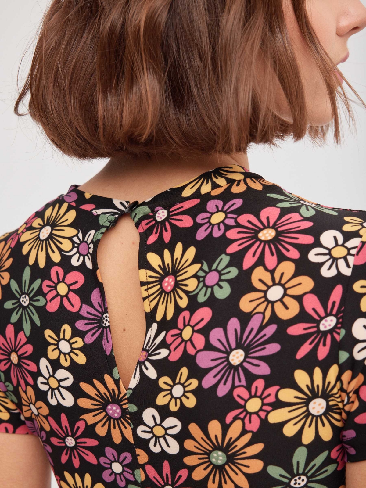 Daisy print short-sleeve mini dress multicolor detail view