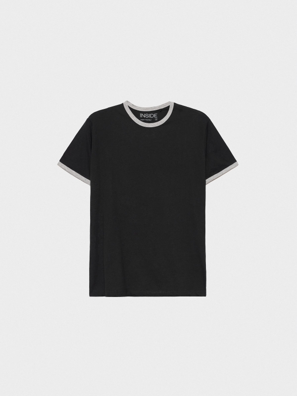  T-shirt básica com contrastes preto