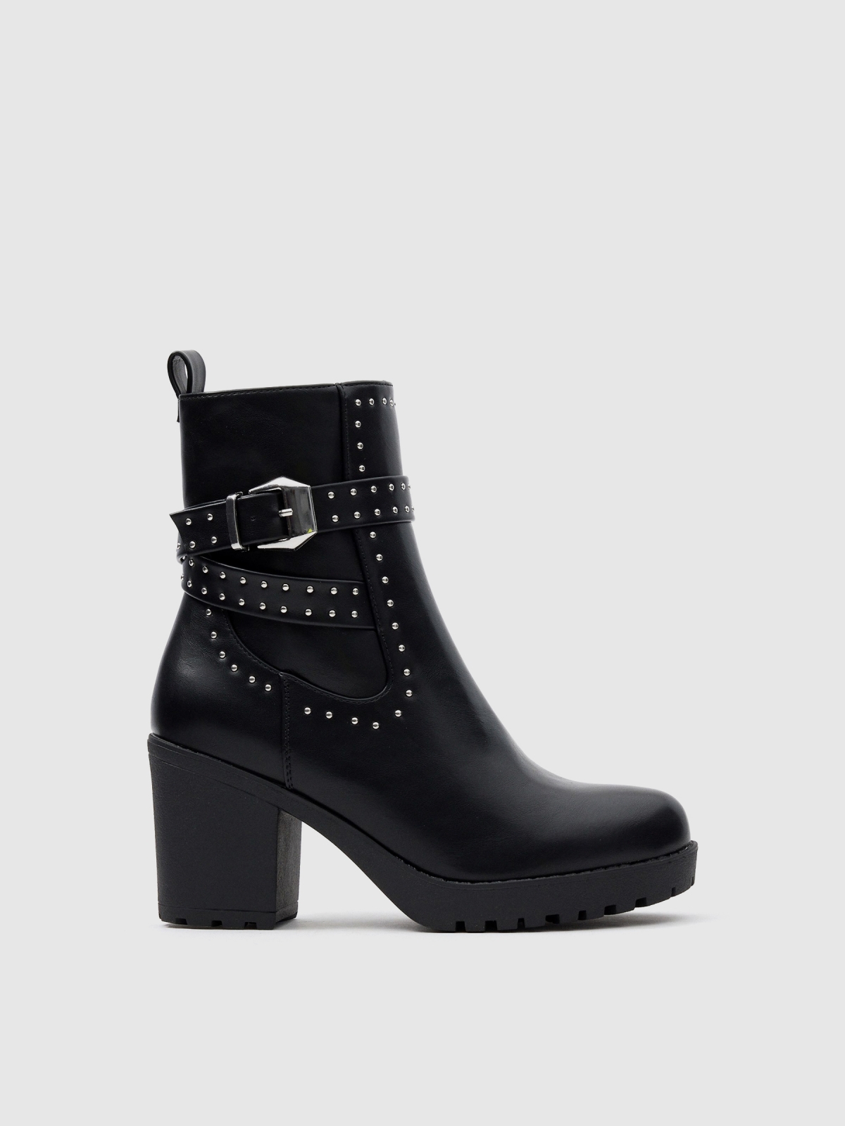 Elasticated and studded ankle boots black