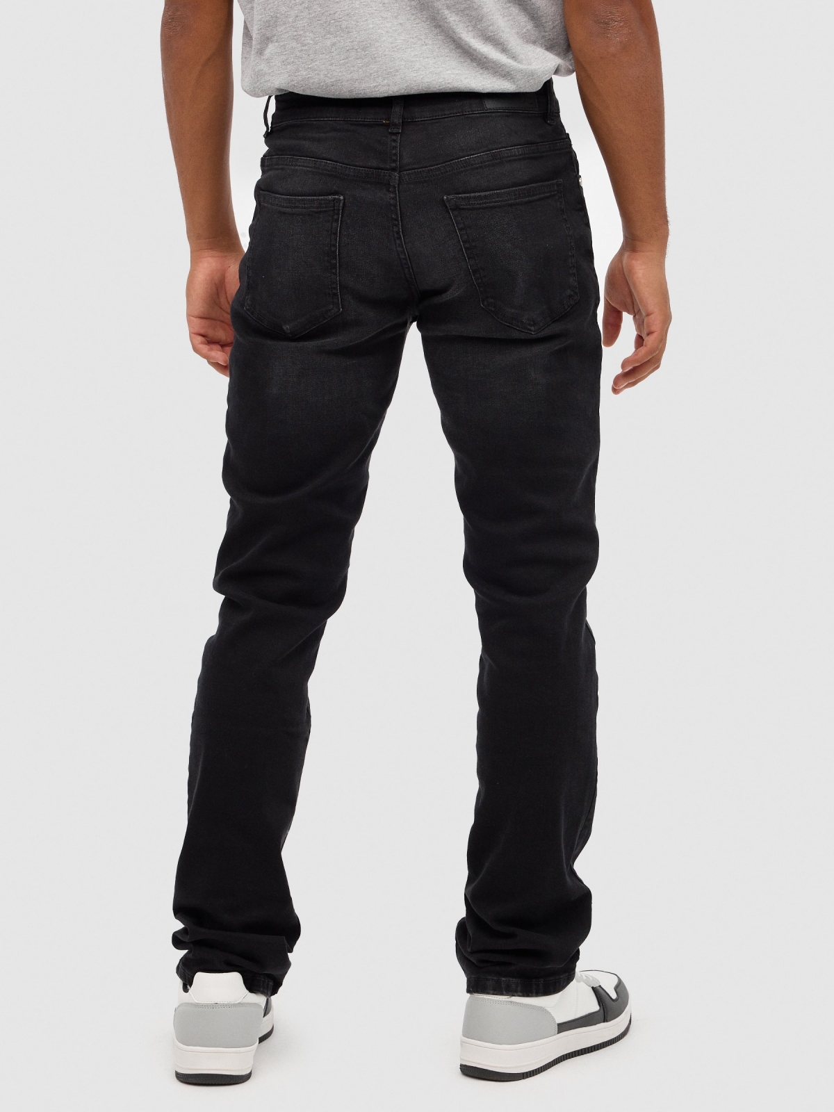 Jeans regular rotos negro vista media trasera
