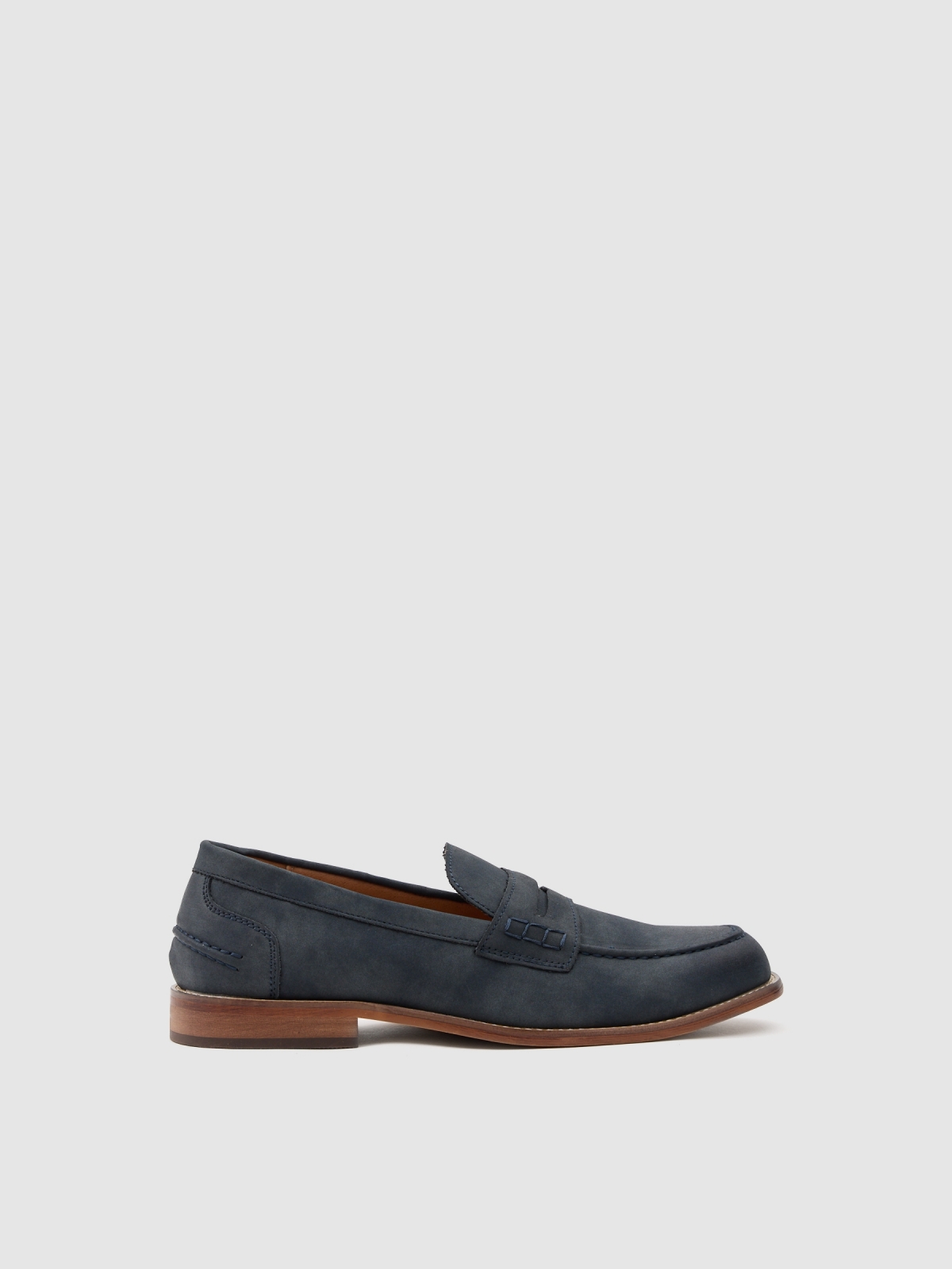 Classic moccasin blue