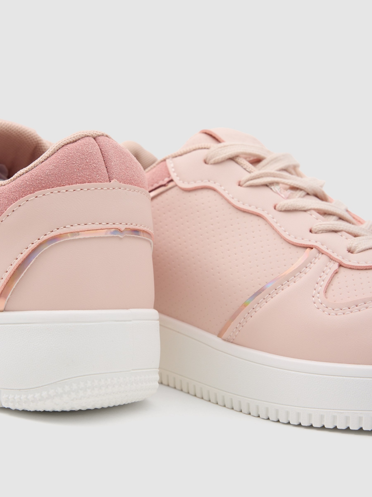 Holographic piping sneakers nude pink detail view