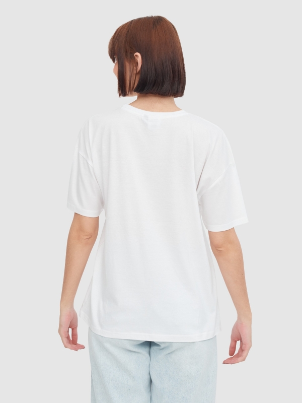 T-shirt oversize Maggie Simpson branco vista meia traseira