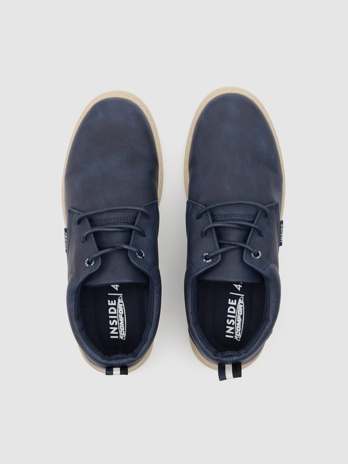 Lace-up trainers blue zenithal view