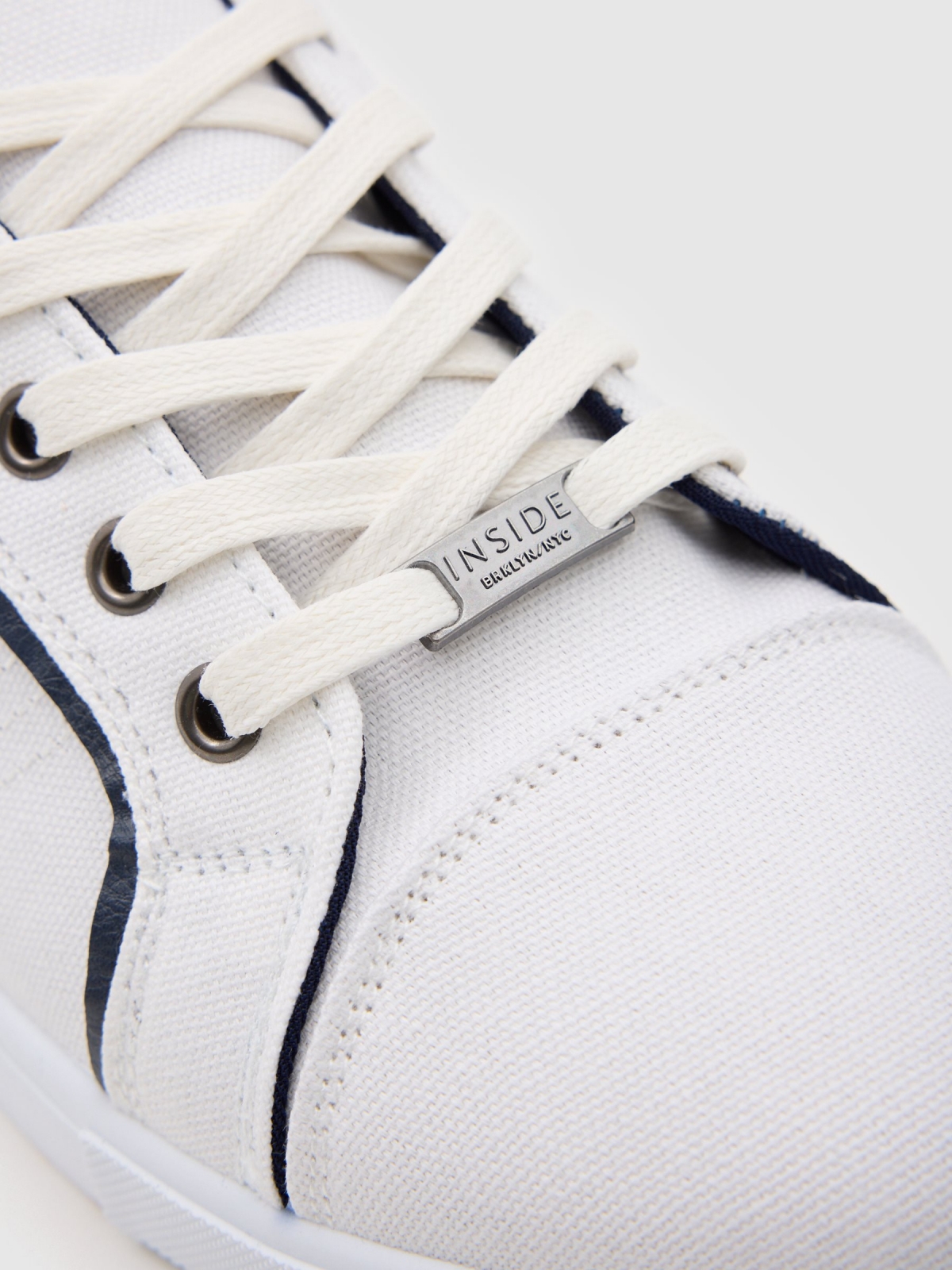 Combined sneaker white detail view