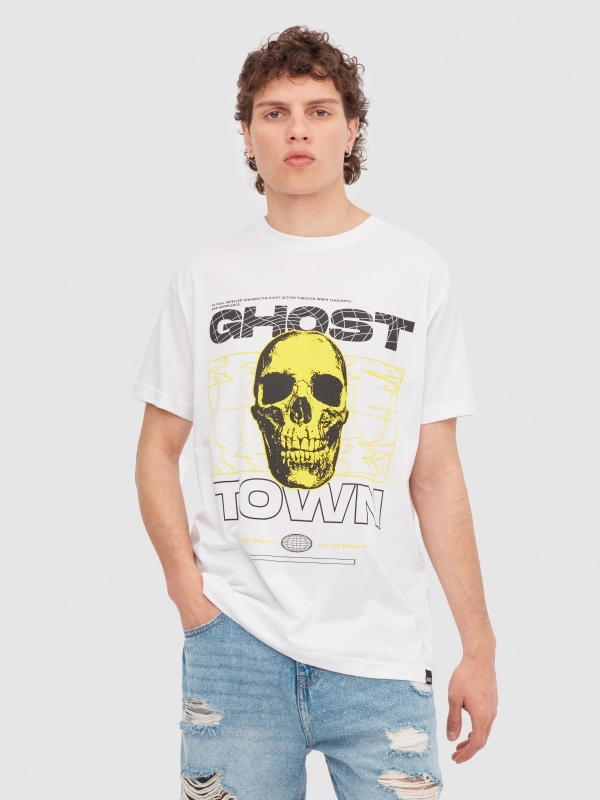 T-shirt com caveira de néon branco vista meia frontal