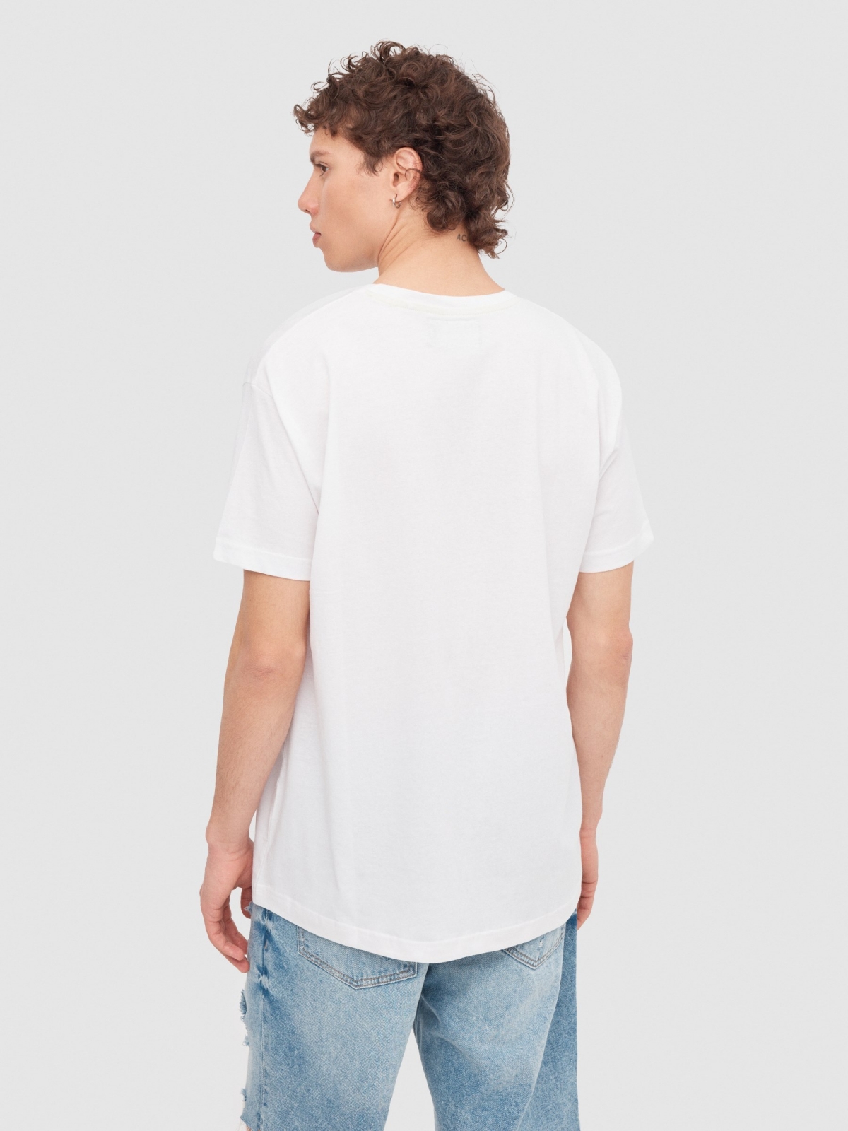 T-shirt com caveira de néon branco vista meia traseira