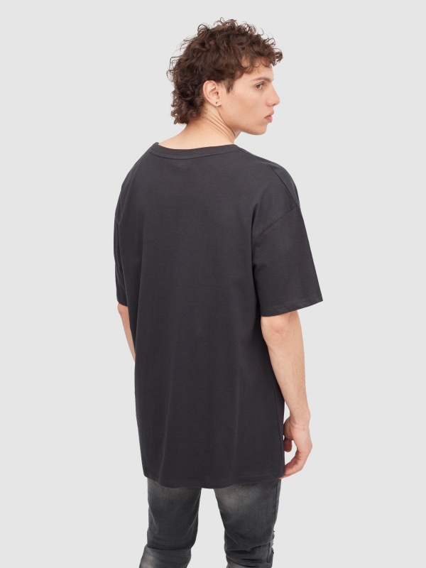 Camiseta oversize de Bob Esponja gris oscuro vista media trasera