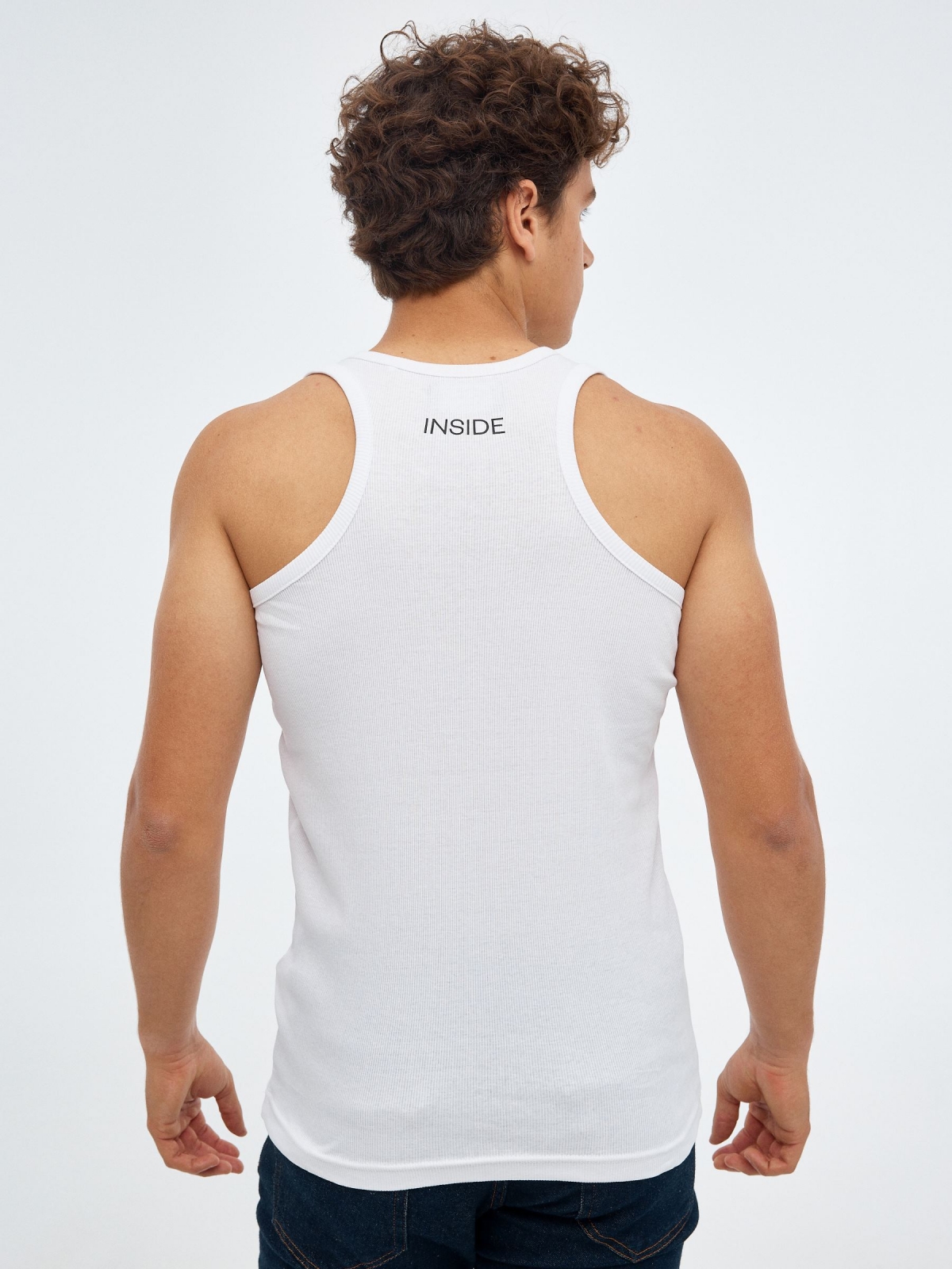 Camiseta básica espalda nadadora blanco vista media trasera