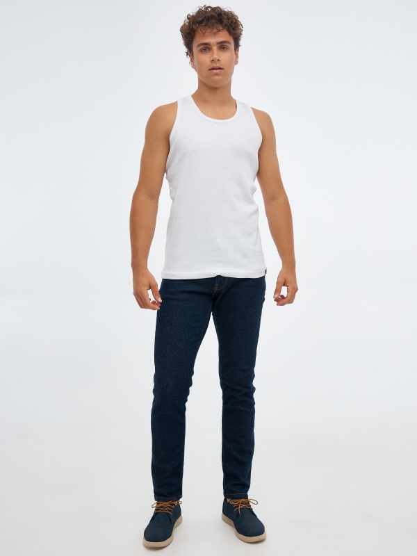 T-shirt básica com nas costas nadadora branco vista geral frontal