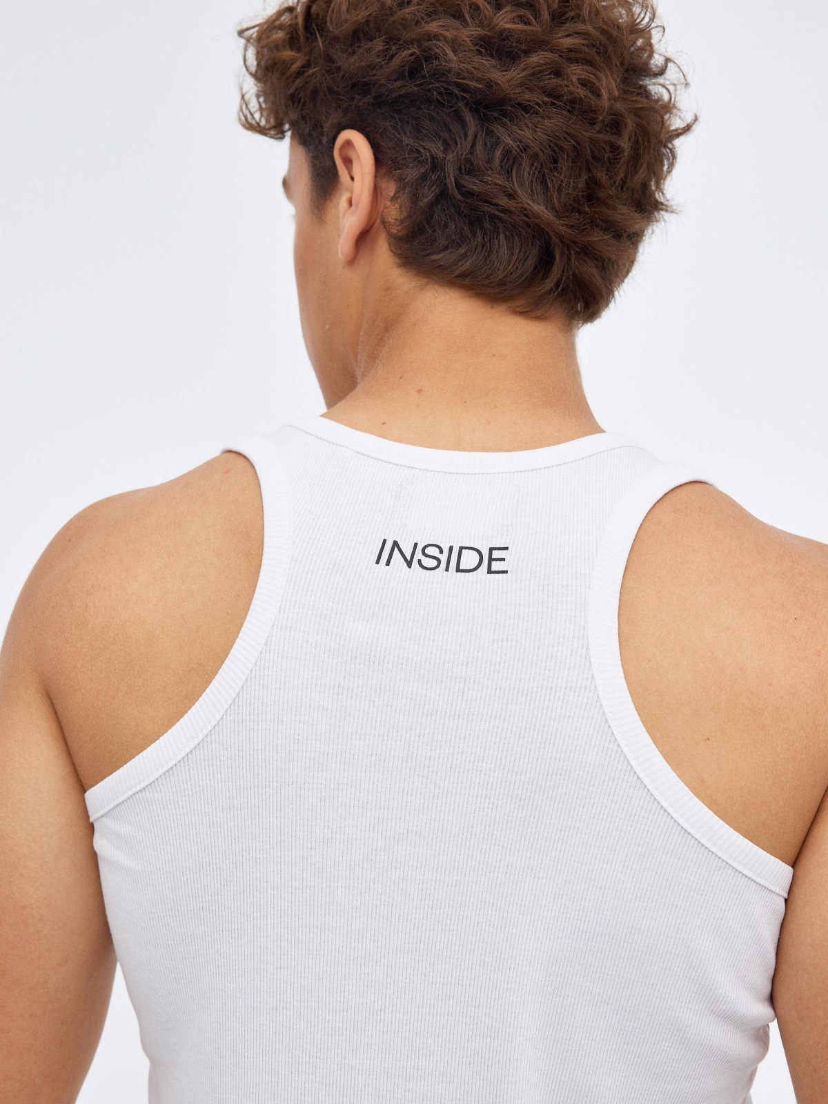 Camiseta básica espalda nadadora blanco vista detalle
