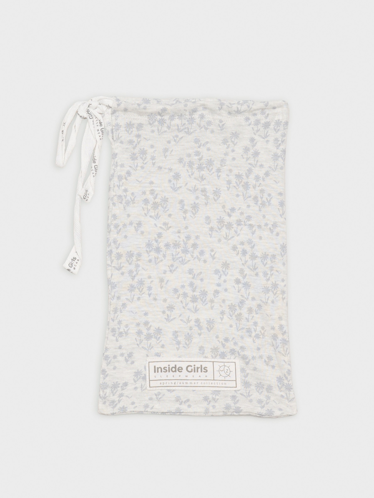 Pijama curto cinza com estampa floral cinza claro