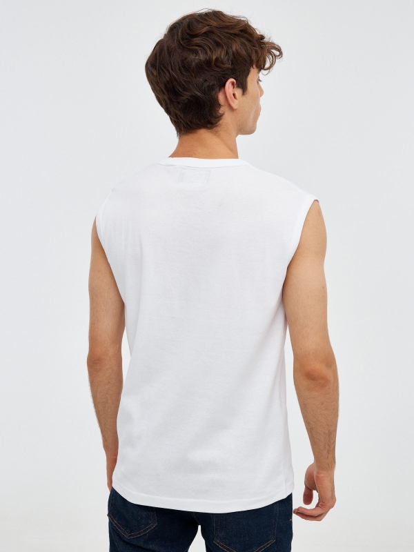 Camiseta básica sin mangas blanco vista media trasera