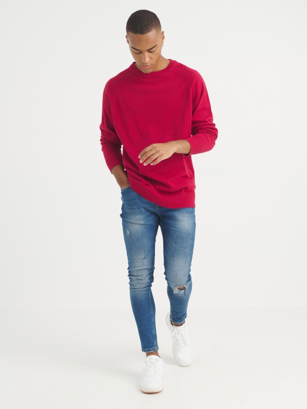 Plain sweater round neck red front view