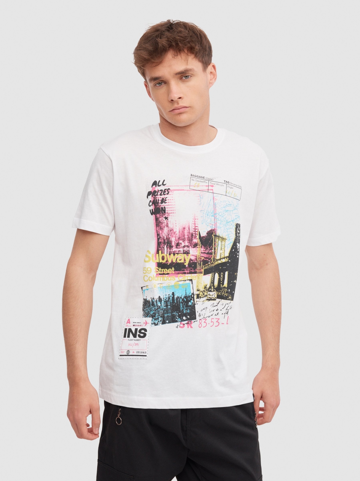 Camiseta fotografías ciudad blanco vista media frontal