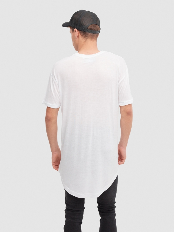 Long basic t-shirt white middle back view