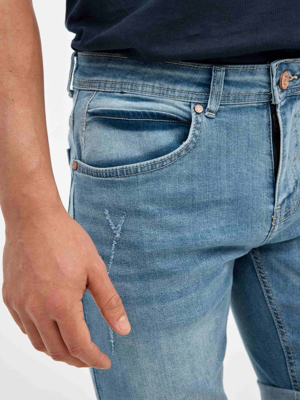 Slim bermuda shorts washed denim blue detail view