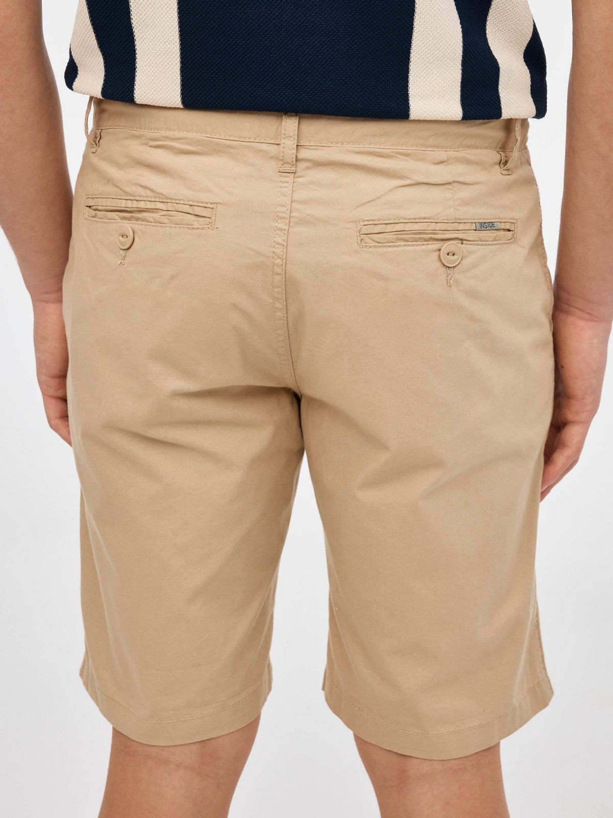 Poplin shorts beige detail view