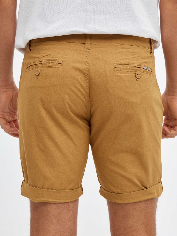 Poplin shorts mustard detail view