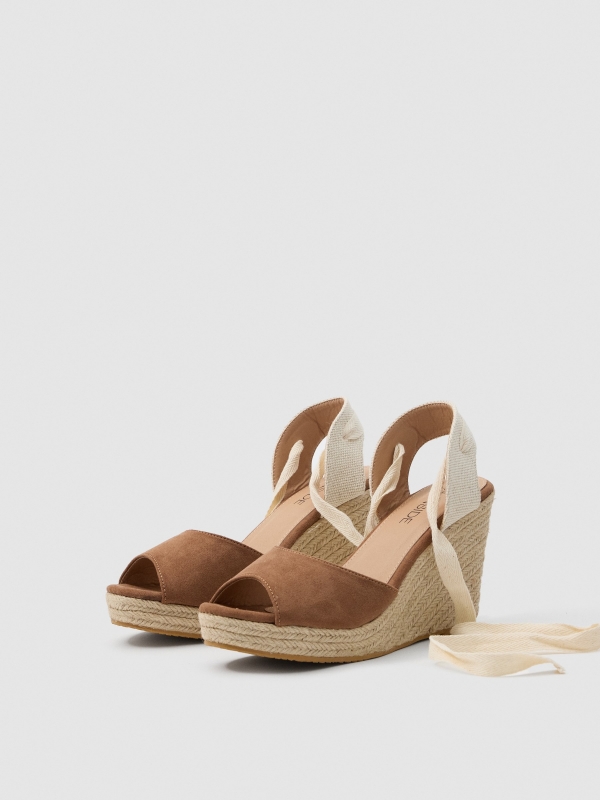 Wedge espadrille brown 45º front view