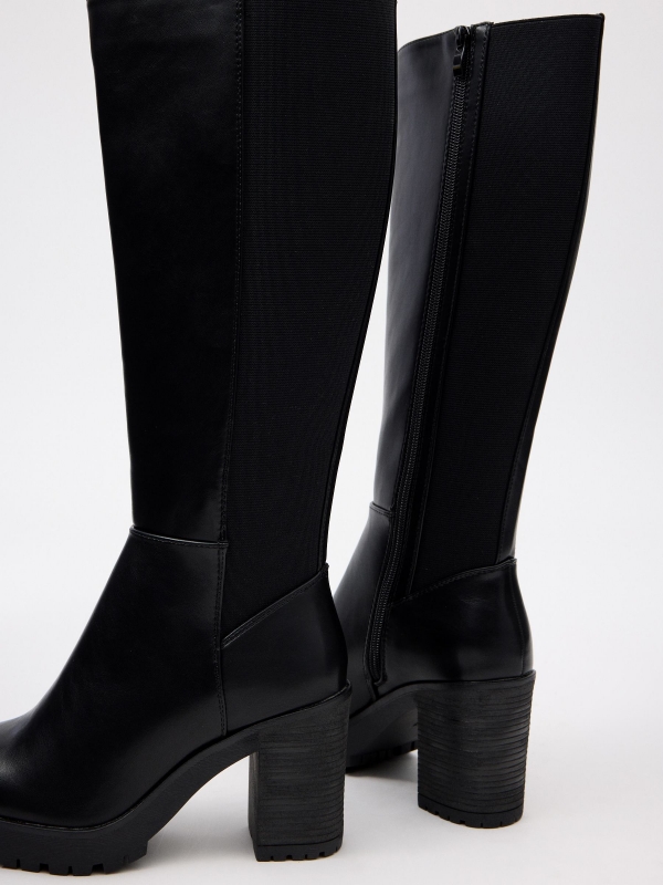 High boot with elastics black detail view