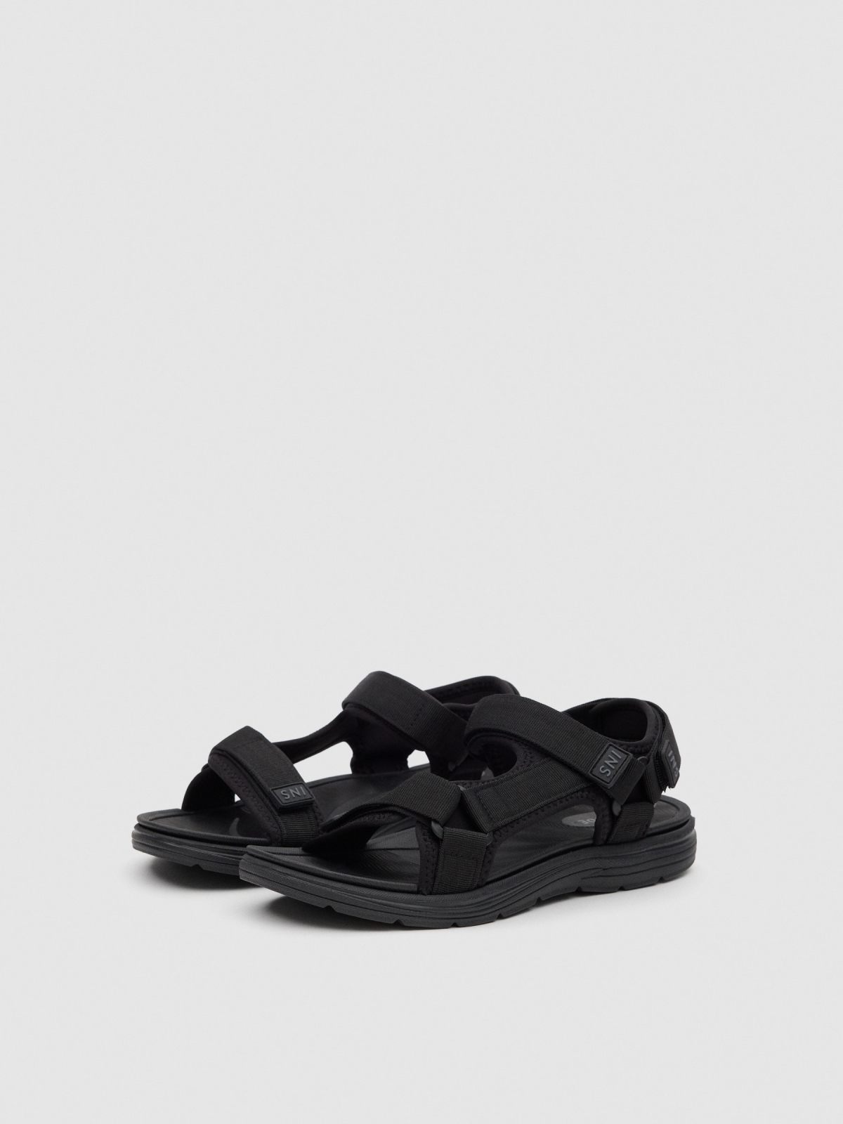 Black nylon sports sandal black 45º front view