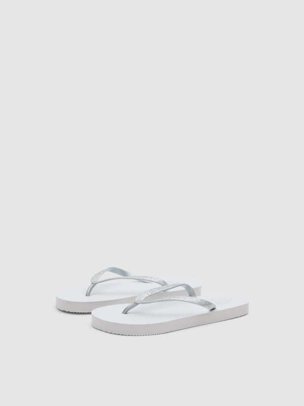 White toe flip flop with glitter white 45º front view