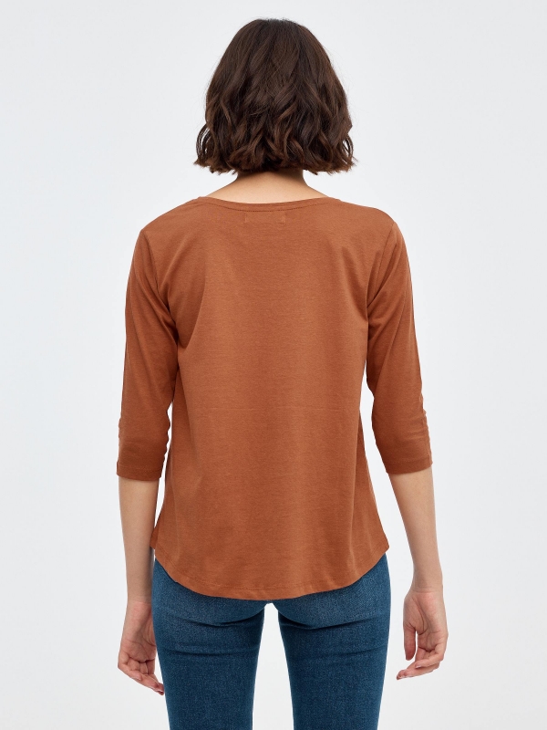 Ballance regular T-shirt brown middle back view