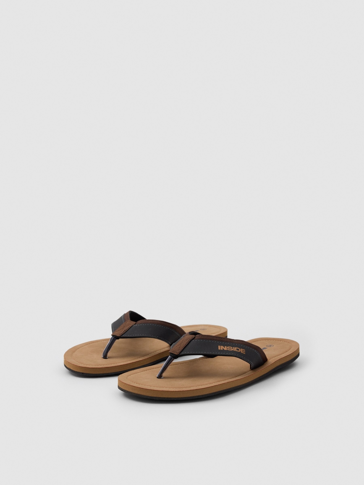 Combined sandal dark brown 45º front view