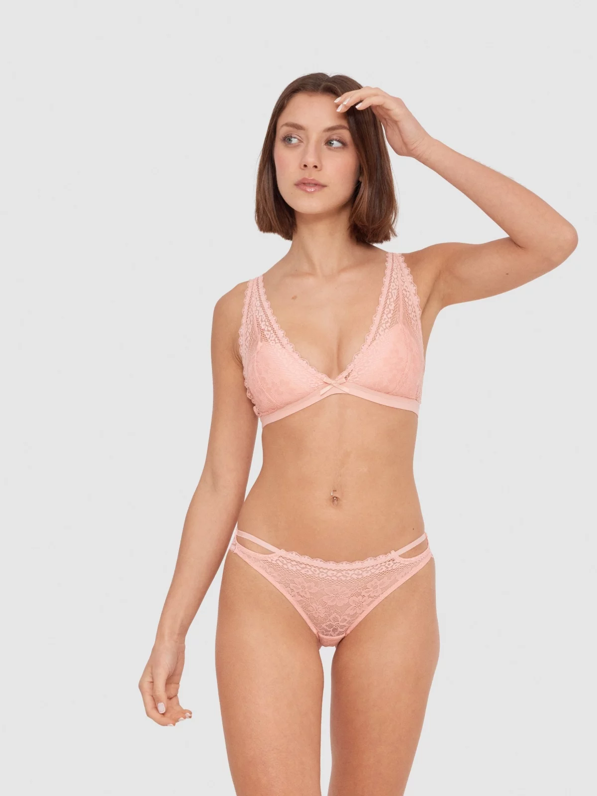 Classic panty with straps pink middle front view
