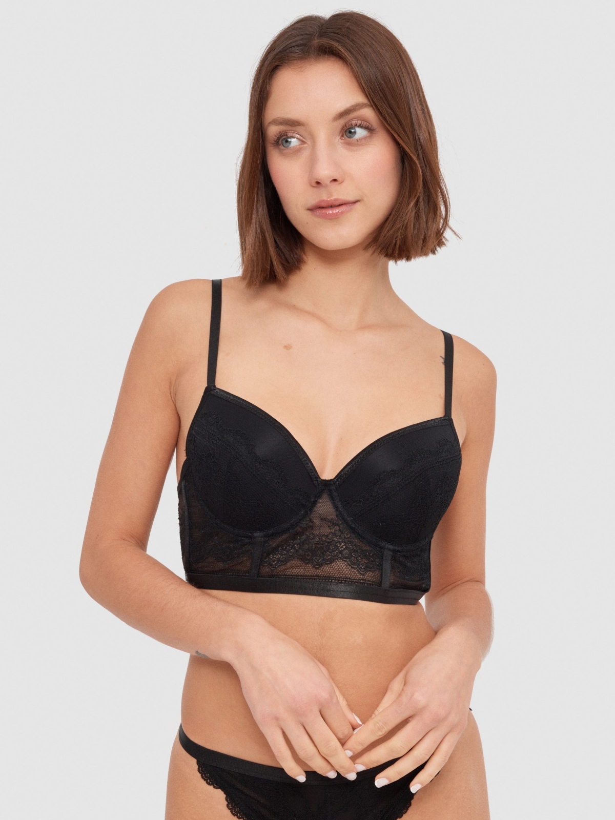 Classic underwired bra black front view