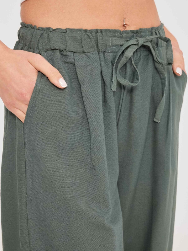 Wide-leg linen pants dark green detail view