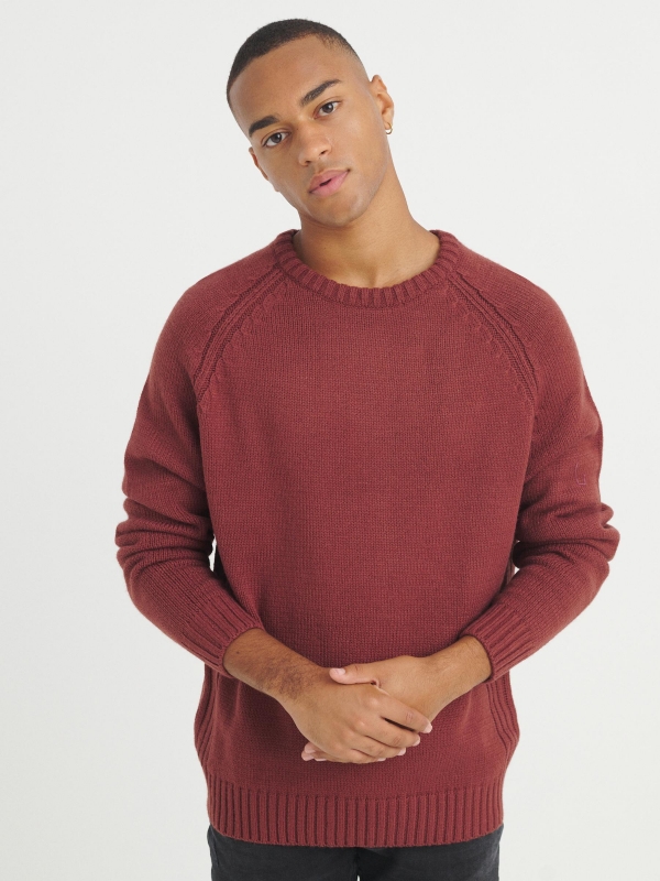 Basic knitted sweater red middle front view