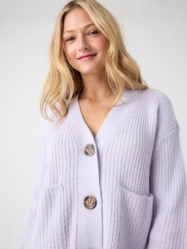 Cardigan with pockets lilac detail view