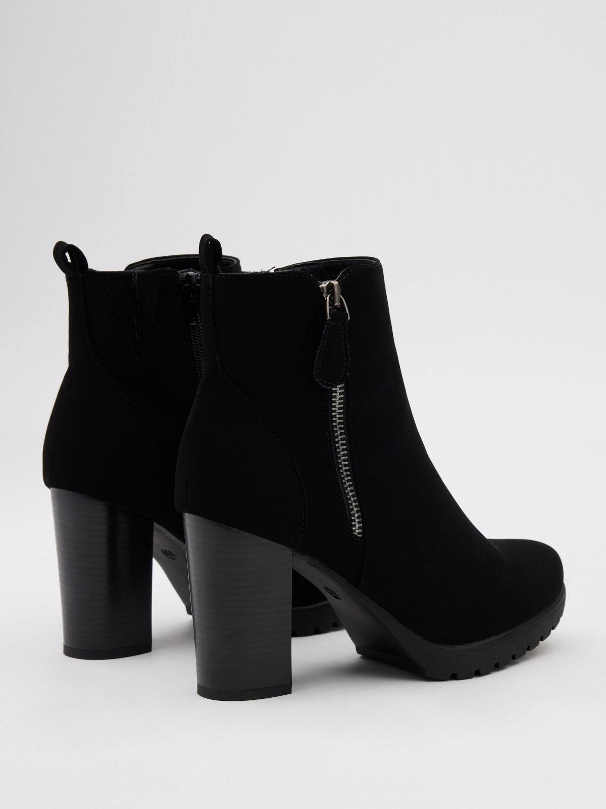 Modern heeled ankle boots black 45º back view