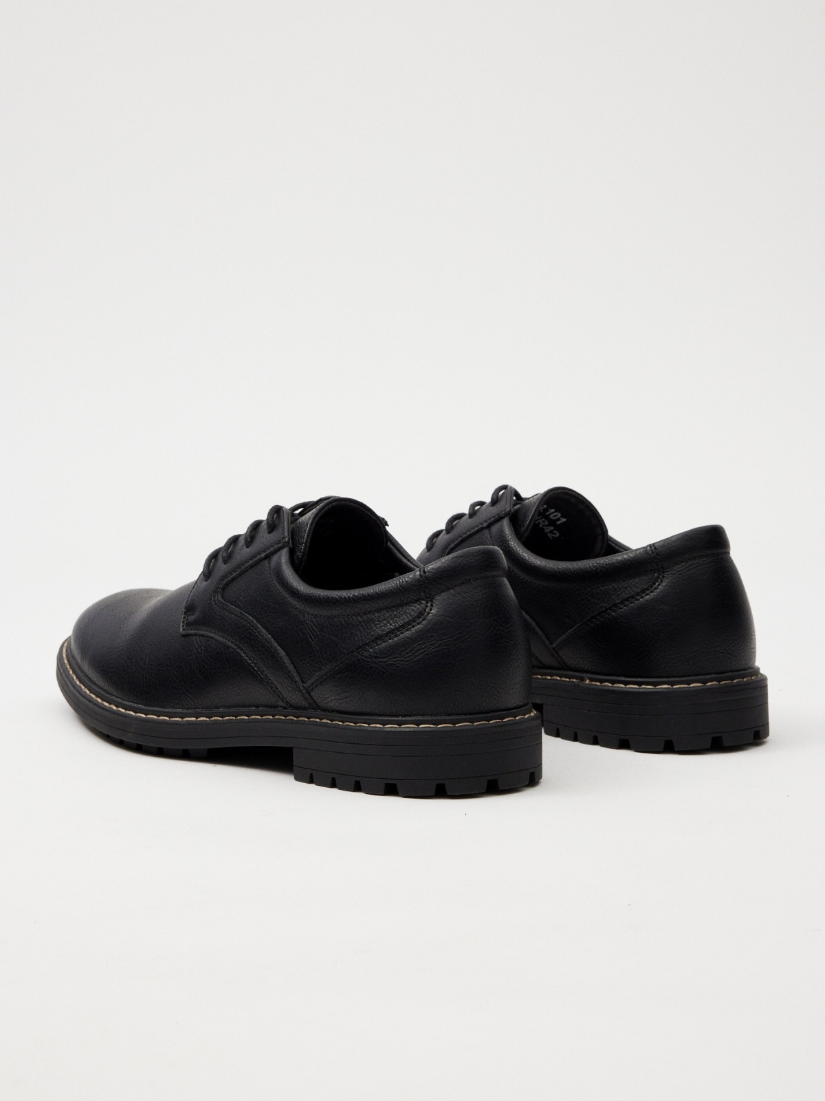 Classic basic leatherette shoe black 45º back view