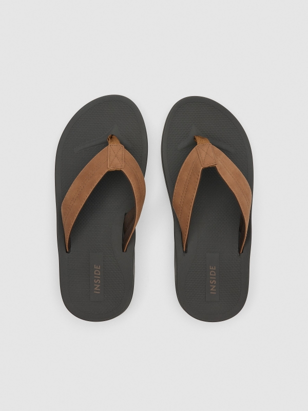 Thong sandal dark brown