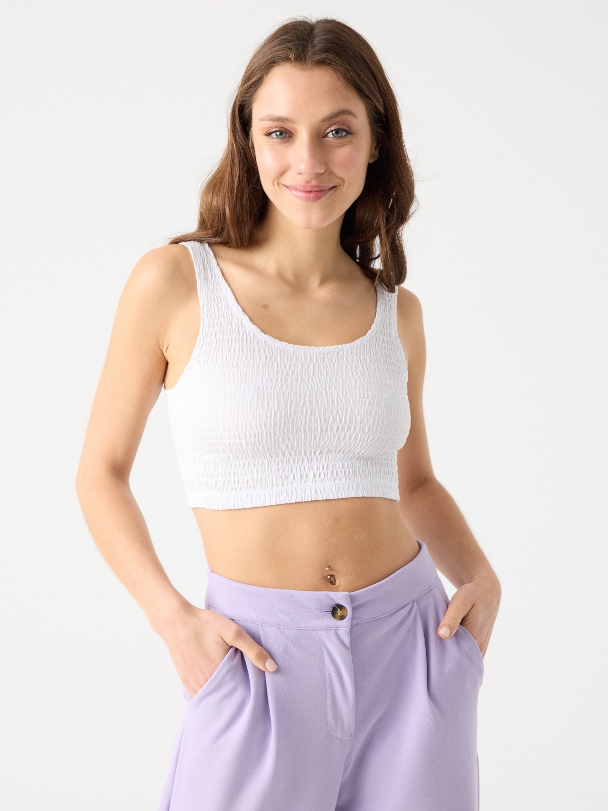 Crop top honeycomb white middle front view