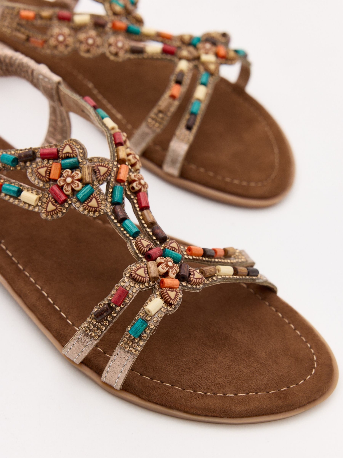 Sandal beads colours multicolor detail view