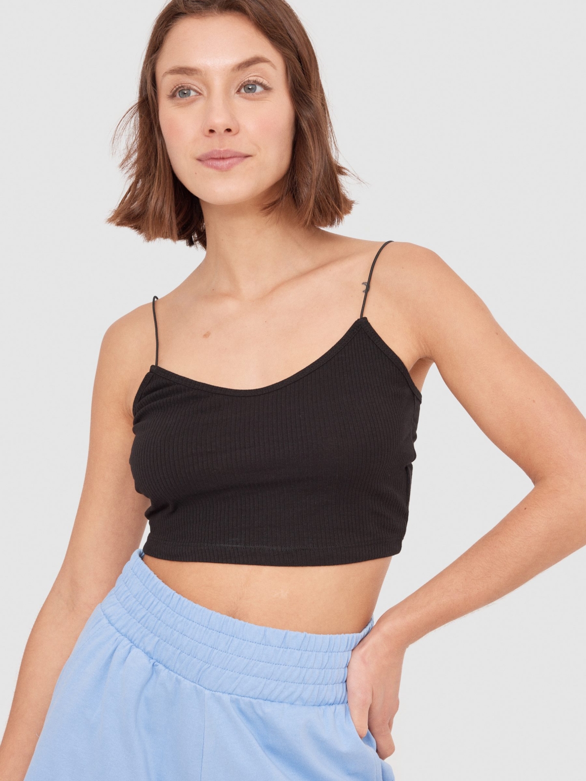 Ribbed strappy top black detail view