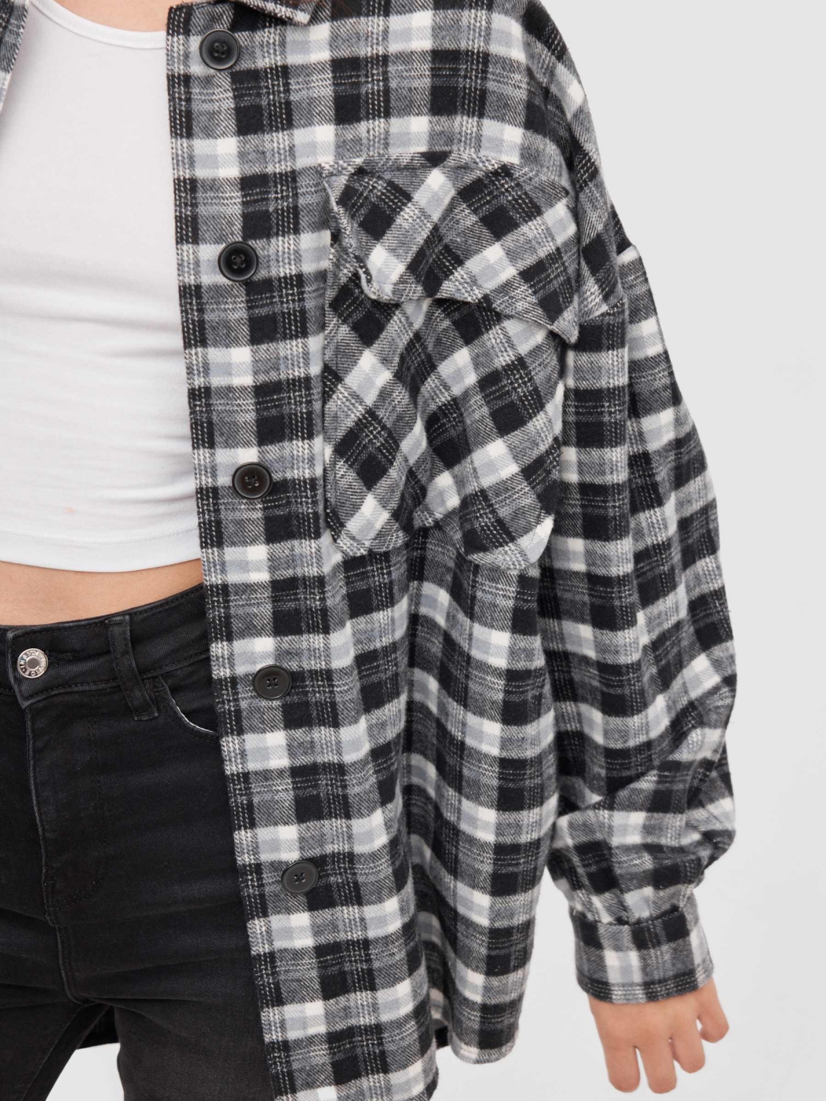 Oversized plaid overshirt black detail view