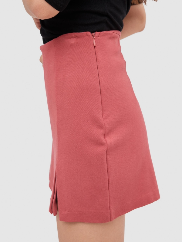 Falda pantalón punto rojo mineral vista detalle
